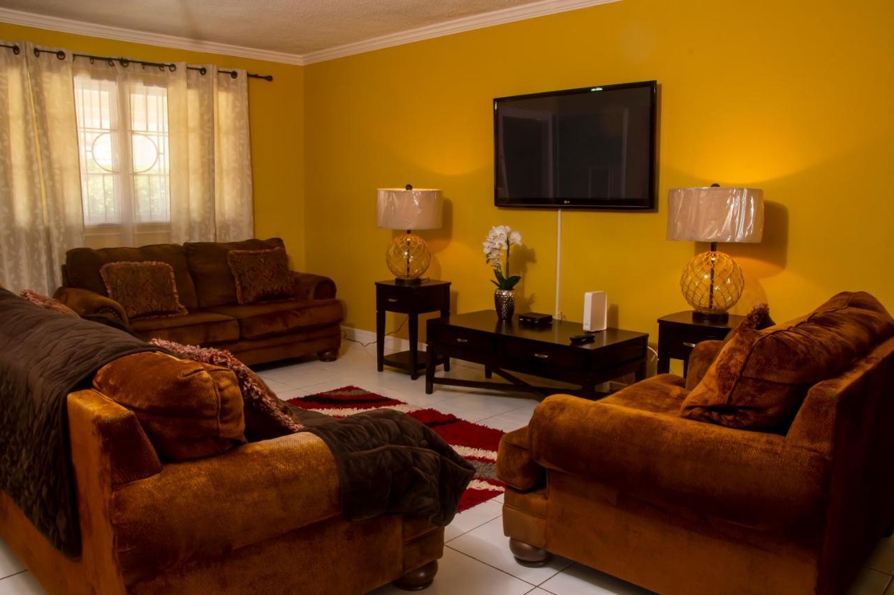 Апартаменты Vacation Getaway In Mango Walk Country Club Бухта Монтего Экстерьер фото