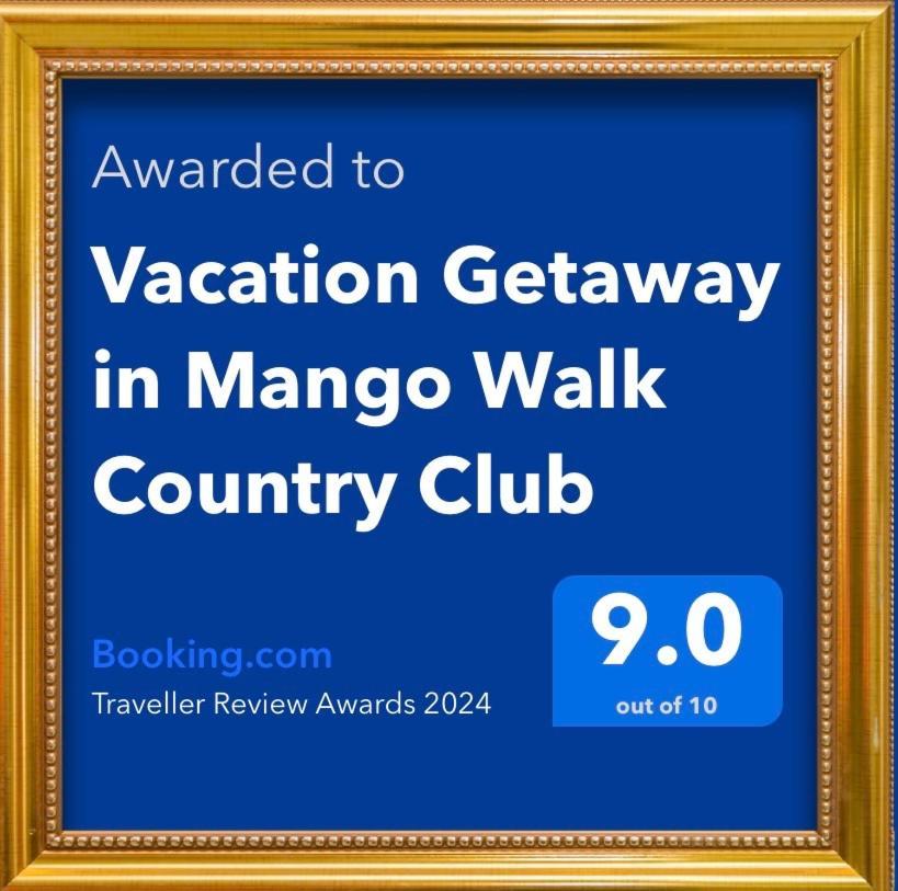 Апартаменты Vacation Getaway In Mango Walk Country Club Бухта Монтего Экстерьер фото